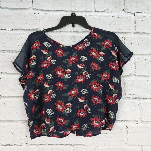 Frenchie cropped floral rayon blouse - Picture 1 of 8